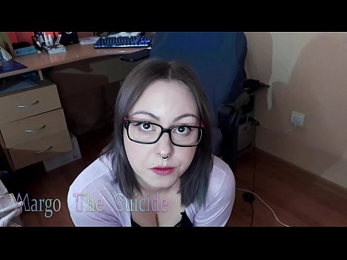 ❤️ Секси девојка со наочари длабоко го цица дилдото на камерата Ебате на порно mk.porn-list.ru ️❤